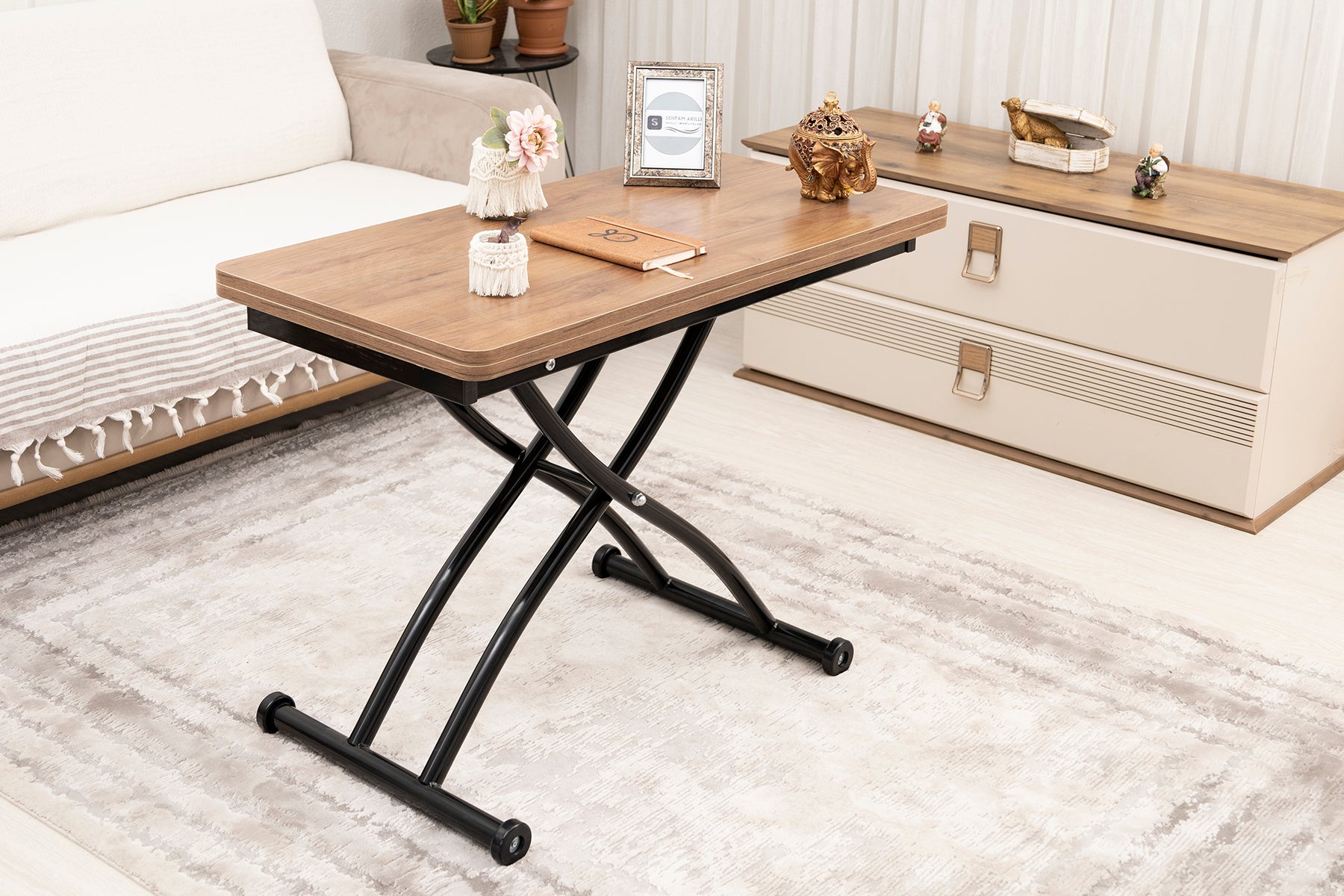 Mini Juppo Smart Coffee Table – Walnut MDF Top & Black Outward Curved Metal Leg