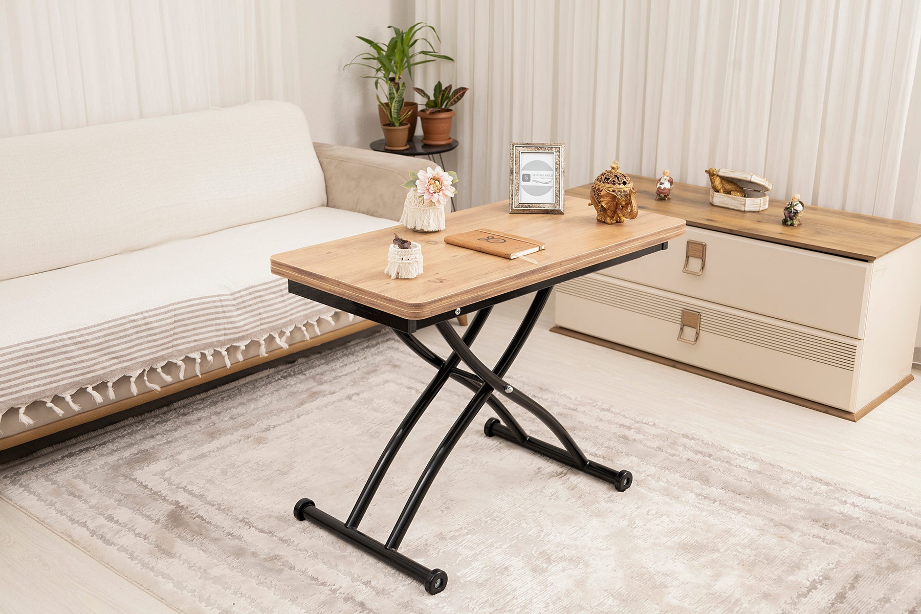 Mini Juppo Smart Coffee Table – EfesCam MDF Top & Black Outward-Curving Metal Legs