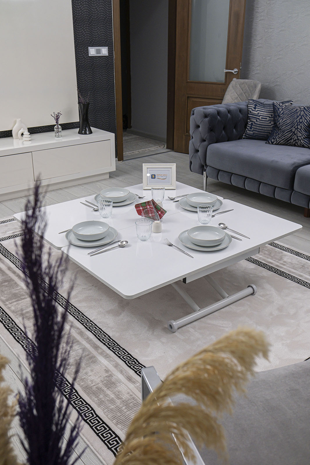 Juppo Smart Coffee Table – White MDF Top & White Outward-Curving Metal Leg