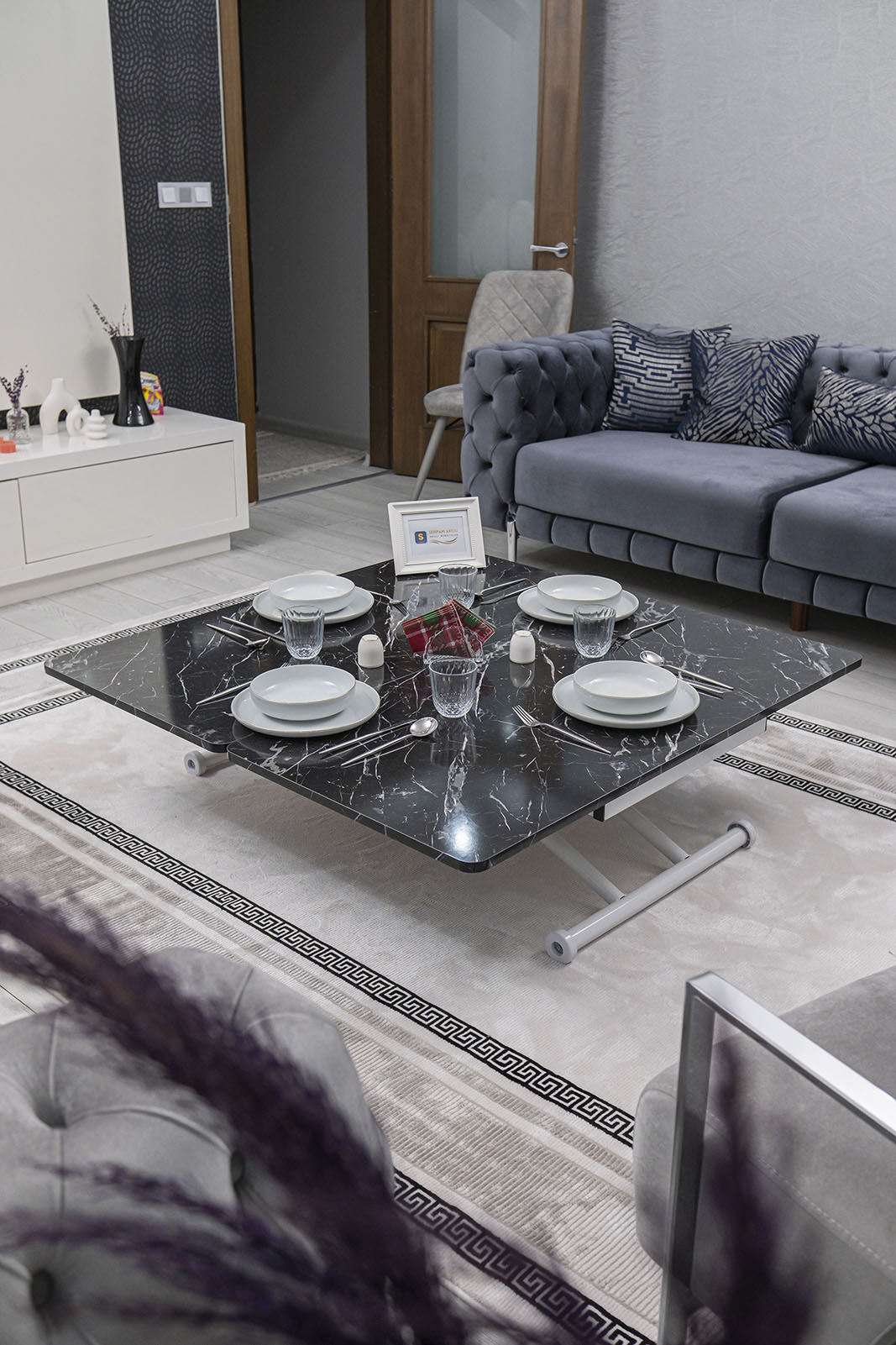 Juppo Smart Coffee Table - Black Marble MDF Top & White Outward Curved Metal Leg