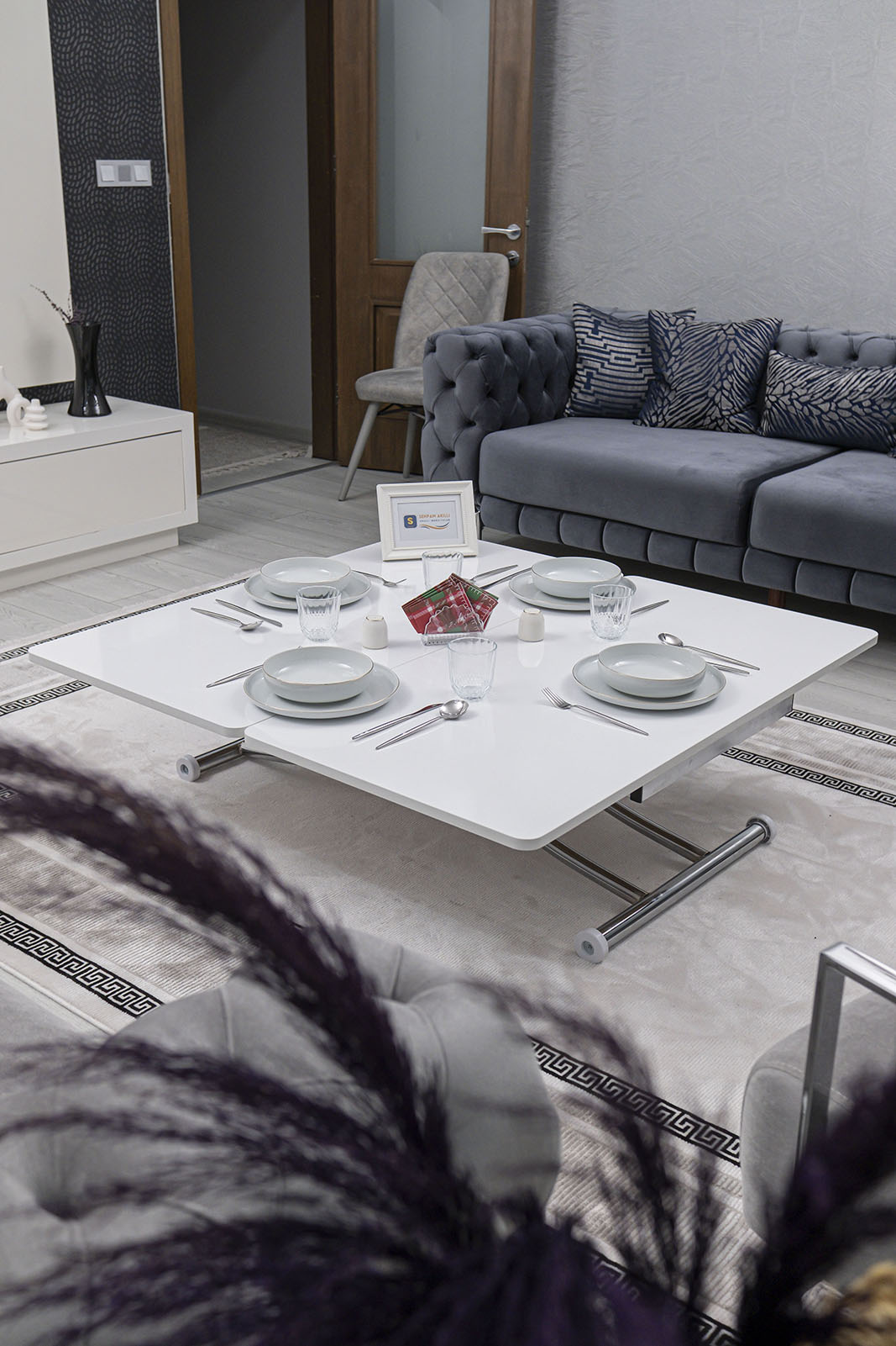 Juppo Smart Coffee Table – White MDF Top & Chrome Metal Leg