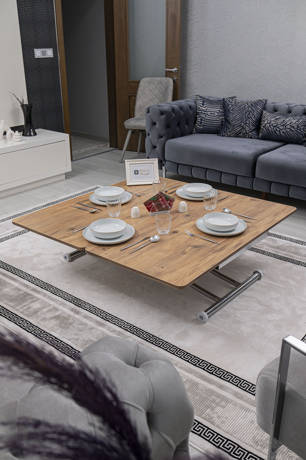 Juppo Smart Coffee Table – EfesCam MDF Top & Chrome Metal Leg