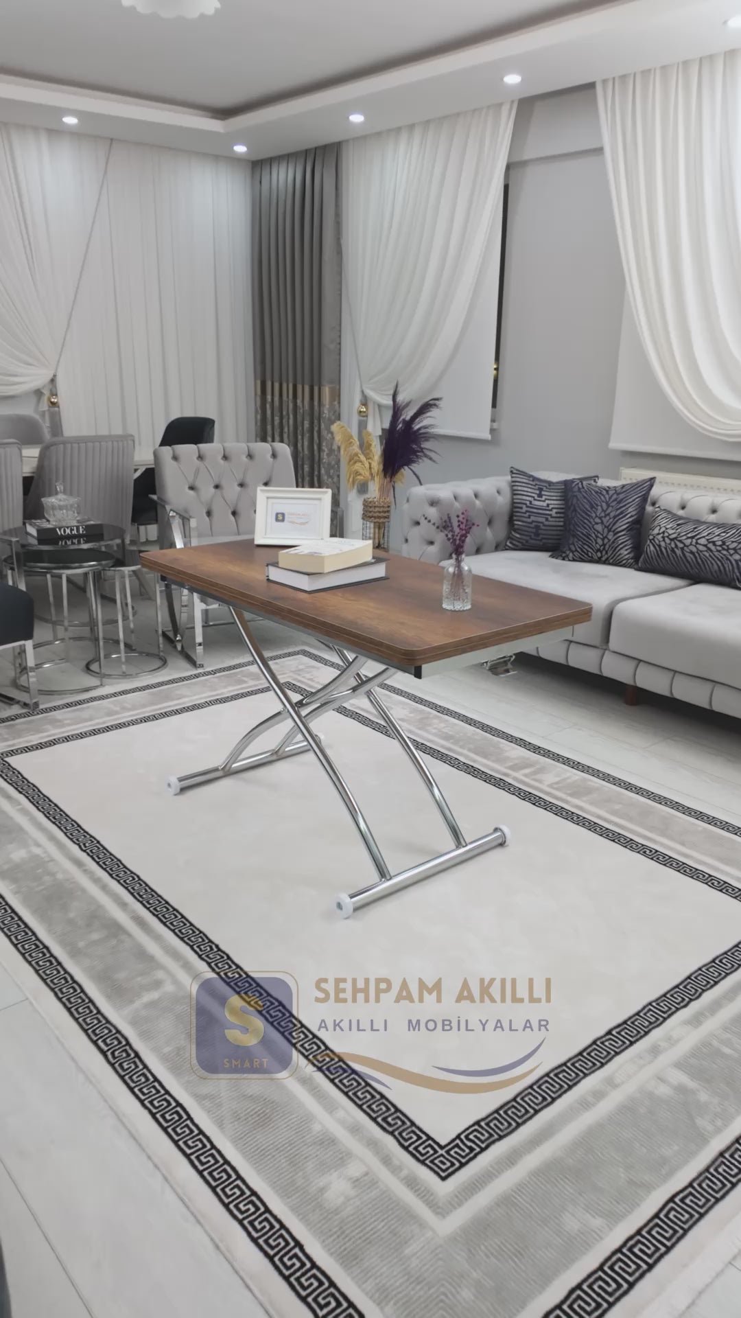 Video yükle: Juppo Akıllı Sehpa – Barok Koyu Ceviz MDF Üst &amp; Krom Dışa Kıvrım Metal Ayak