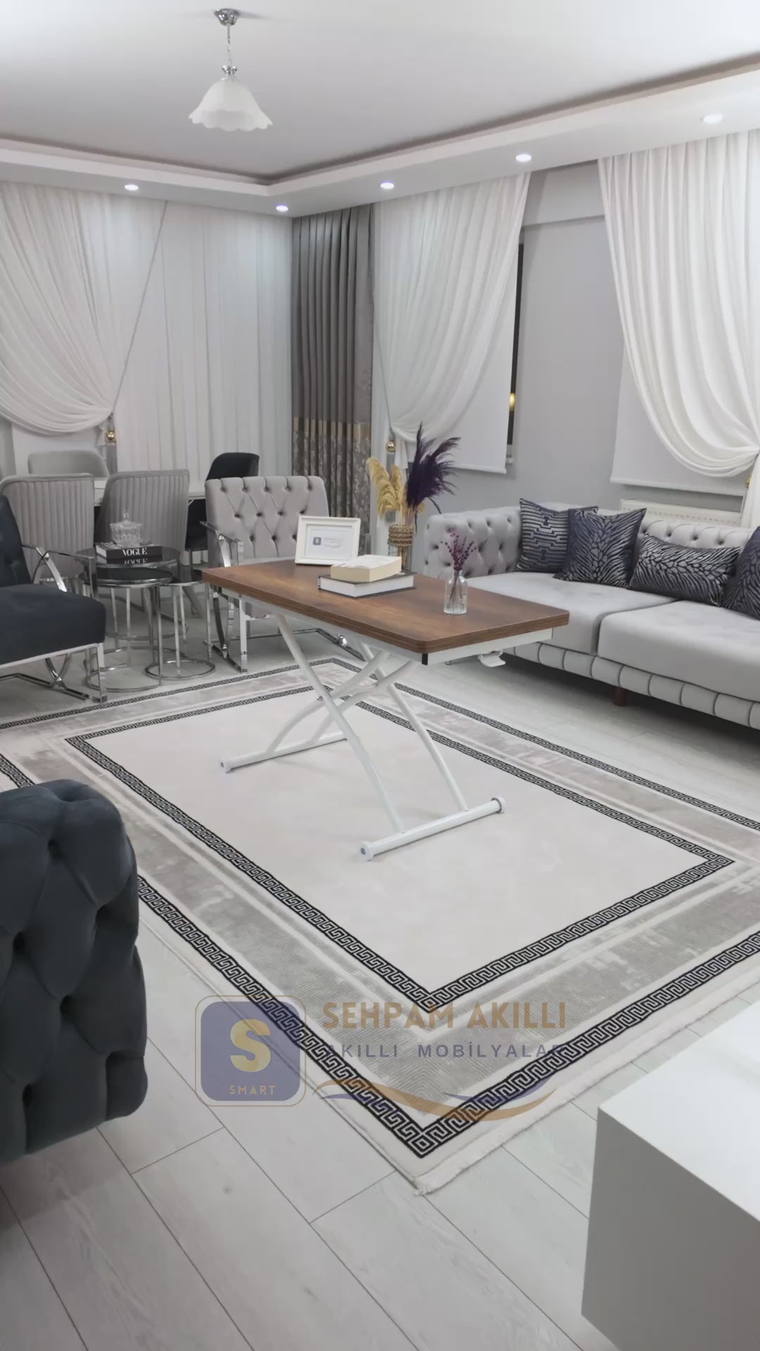 Video yükle: Juppo Akıllı Sehpa – Barok Koyu Ceviz MDF Üst &amp; Beyaz Dışa Kıvrım Metal Ayak